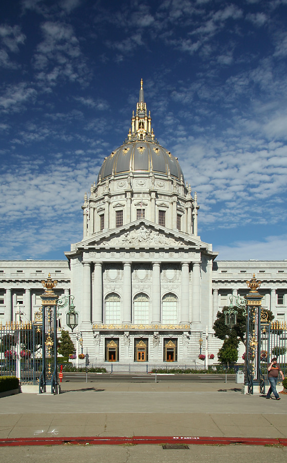 San Francisco City Hall by Pavel Toczynski