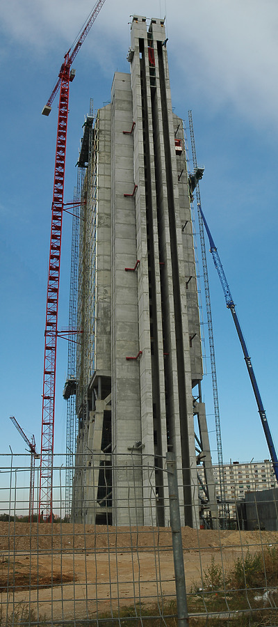 Hesperia Tower by David Guija
