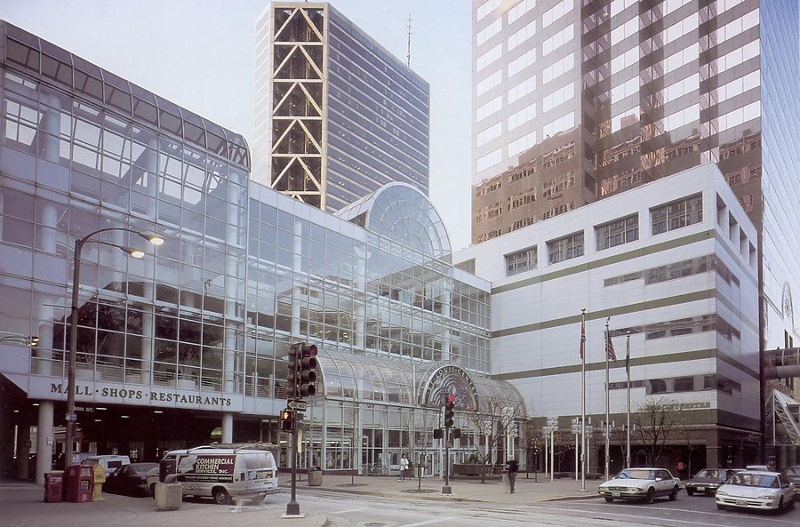 600 Washington by Saint Louis Post-Dispatch