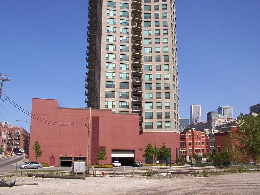 Kinzie Park Tower by Daniel Kieckhefer