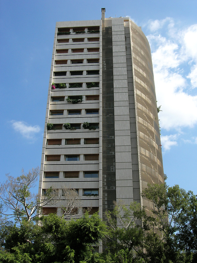 122 Rue Sursock by Nareg Karamanoukian
