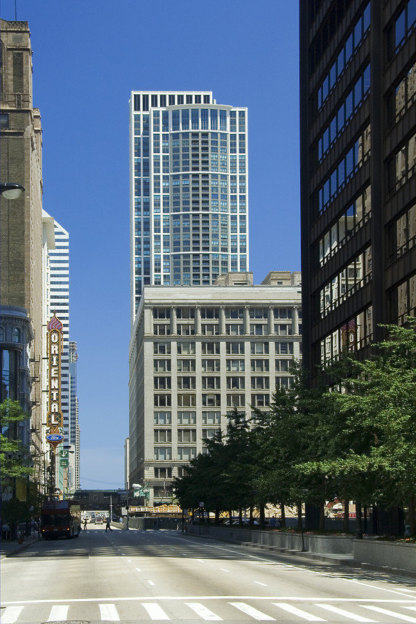 The Heritage at Millennium Park by Pavel Toczynski