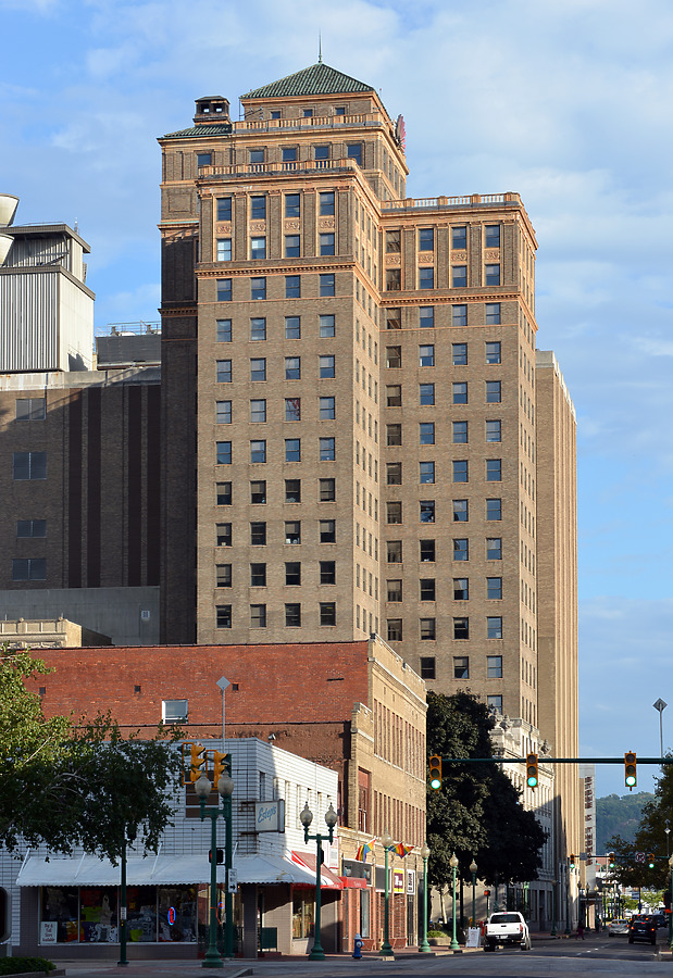 Kanawha Valley Building by John W. Cahill