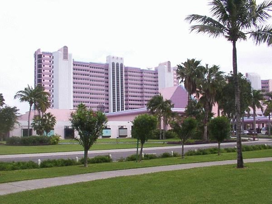 Wyndham Nassau Resort Tower C by Daniel Kieckhefer