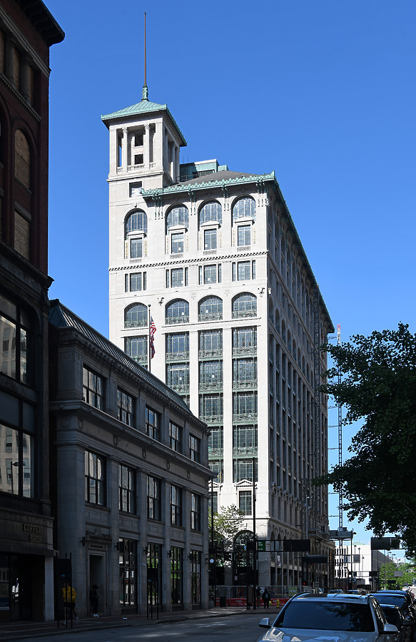 Gwynne Building by John W. Cahill