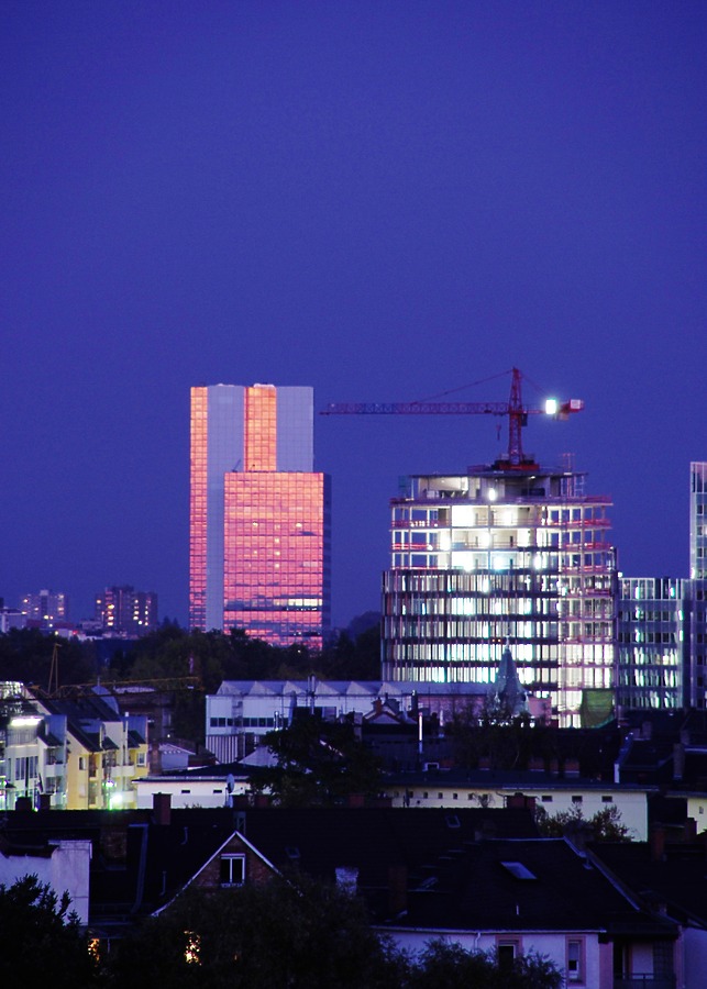 Hochhaus am Park by Huopa