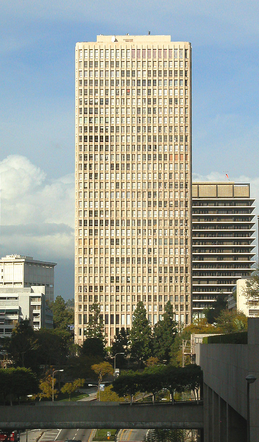 Bunker Hill Tower by Jim Schwartz