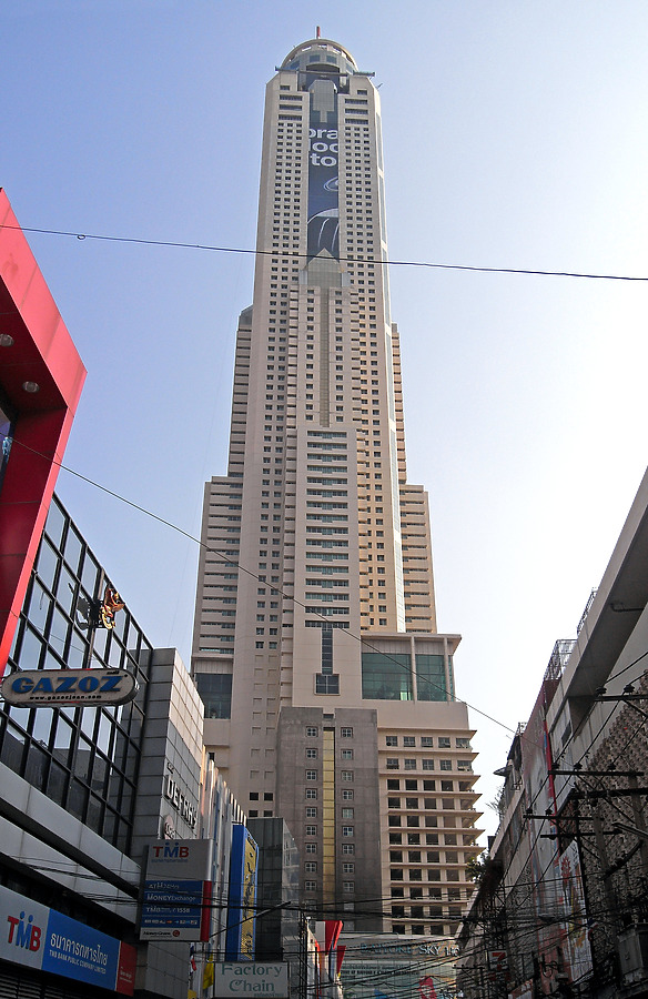 Baiyoke Tower II by Horst Kiechle