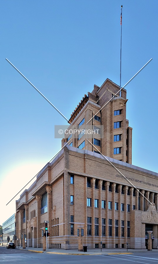 Woodbury County Courthouse by Ryan Hildebrand