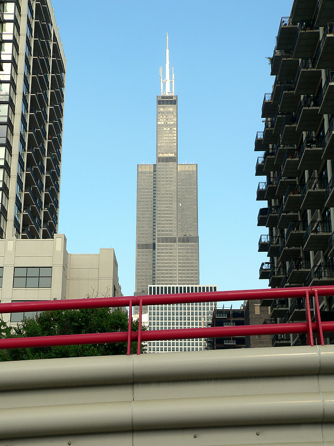Willis Tower by B. Victor Adams