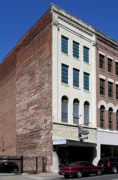 2014 3rd Avenue North