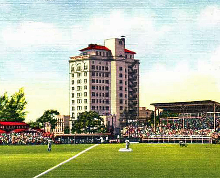 Sarasota County Terrace Building by Bunnell/ M. C. Russell