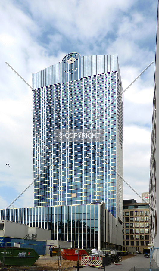 Rhein-Main-Center by Nephilim