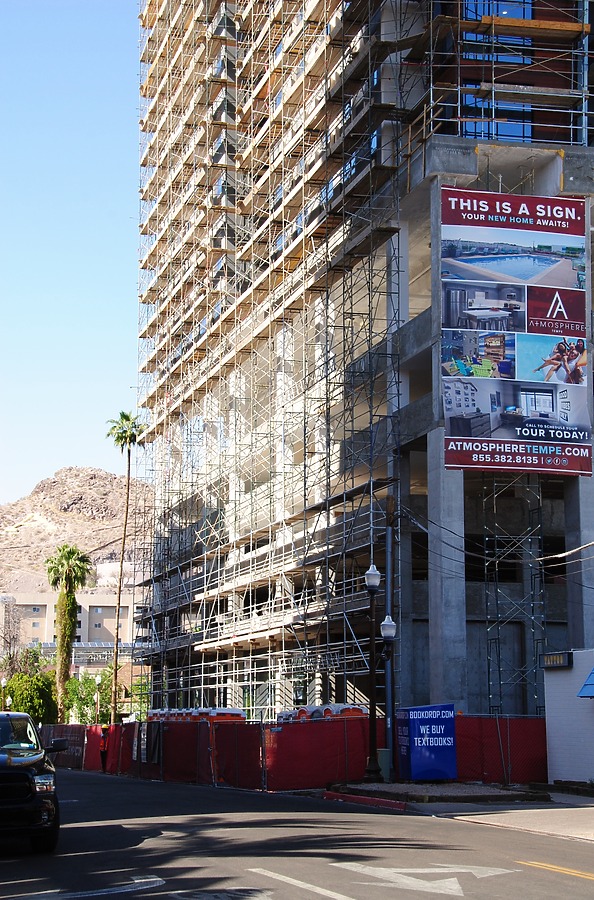 Atmosphere Tempe by Brian LoBue