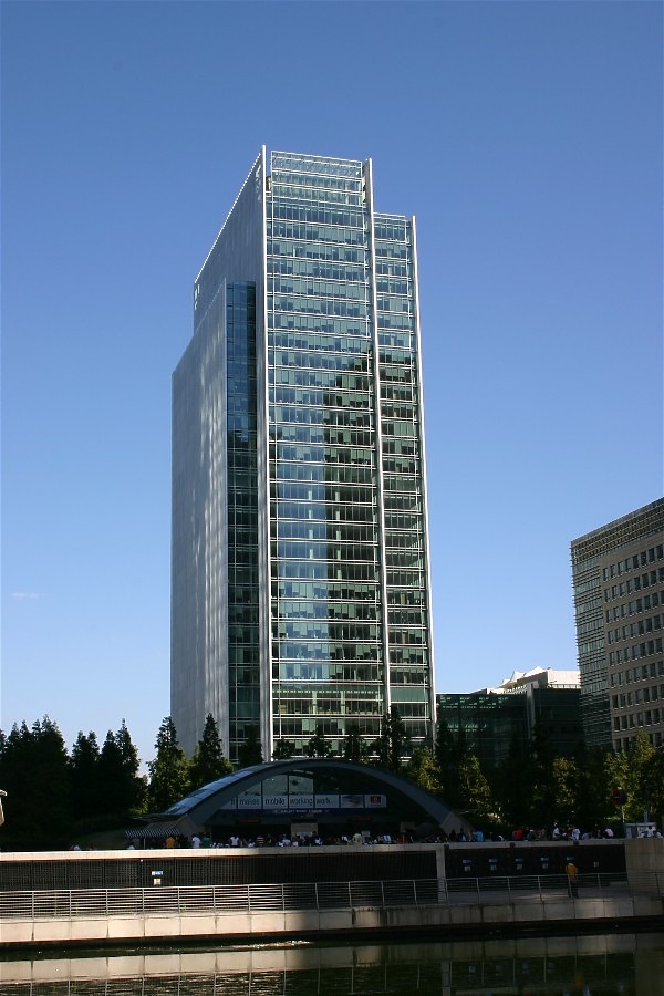 10 Upper Bank Street by Tristram Compton