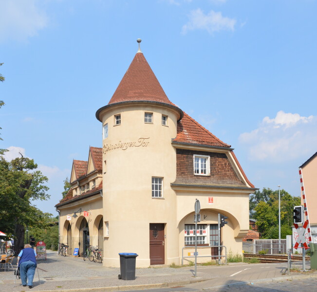 Bahnhof Rheinsberger Hof