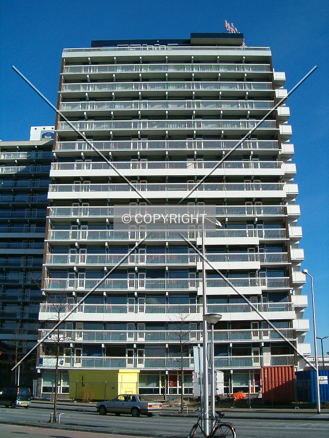 Dish Hotel by René Hogendijk