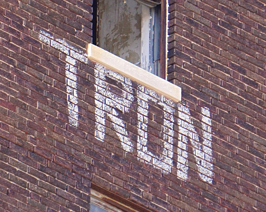 Spivey Building by Ryan Hildebrand