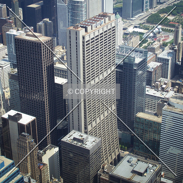 Chase Tower by Ryan Hildebrand