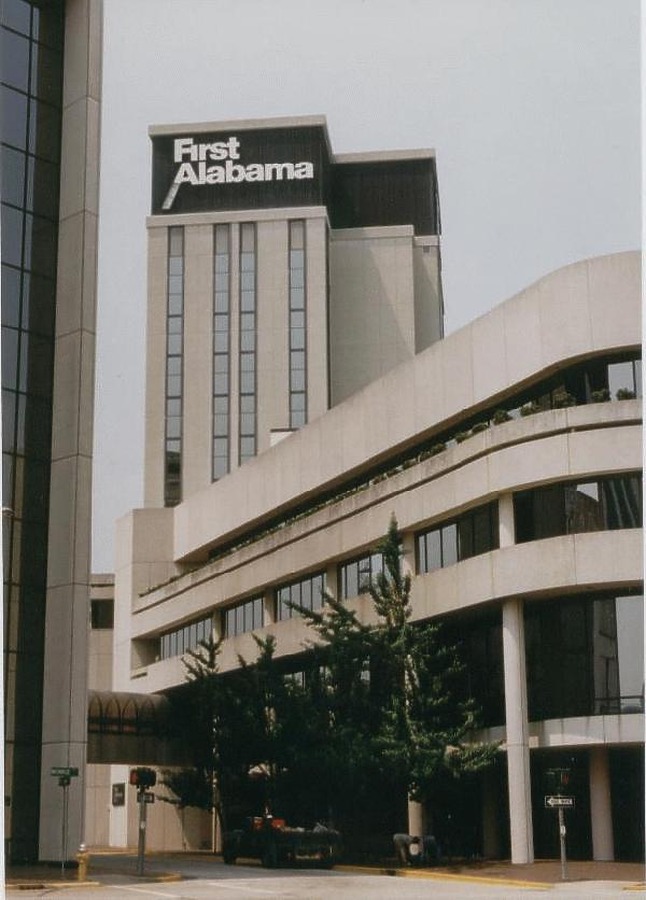 Renasant Bank Building by Rodney Gunn