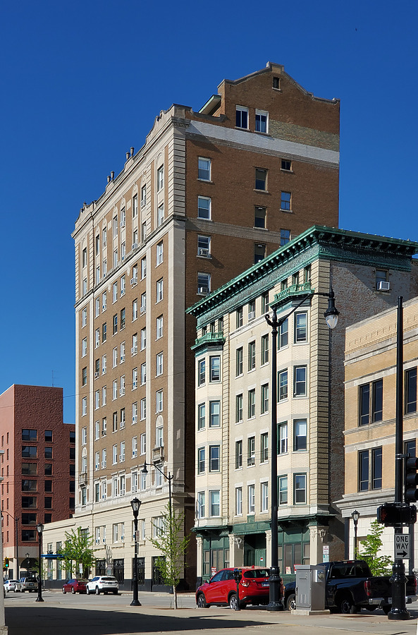 St. Nicholas Apartments by Ryan Hildebrand
