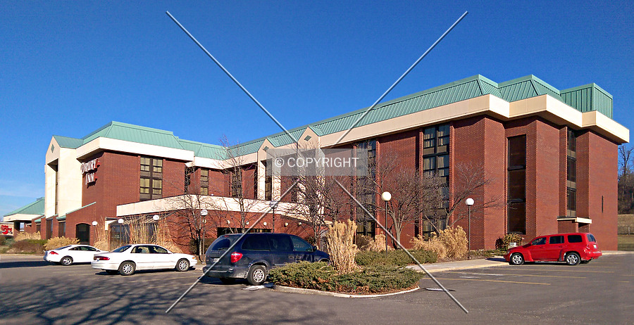 Drury Inn Collinsville by Ryan Hildebrand