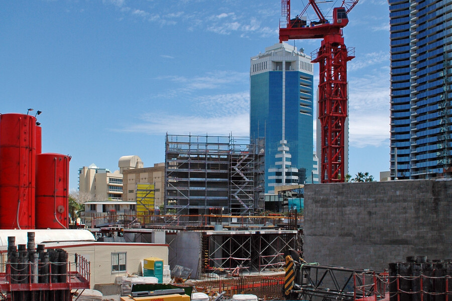 Hilton Surfers Residences (Boulevard Tower)