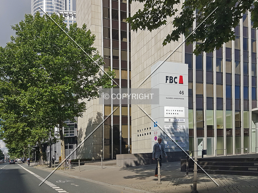 Frankfurter Büro Center by Nephilim