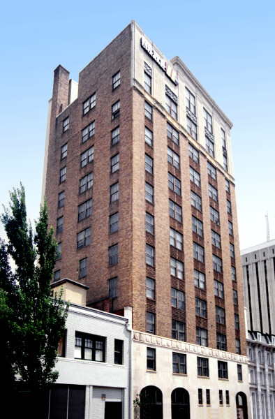 Capital Club Building