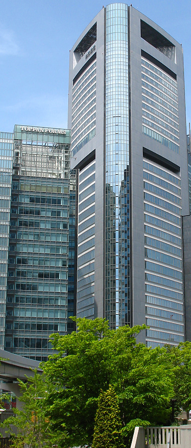 Shiodome Media Tower by Kevin Hemphill