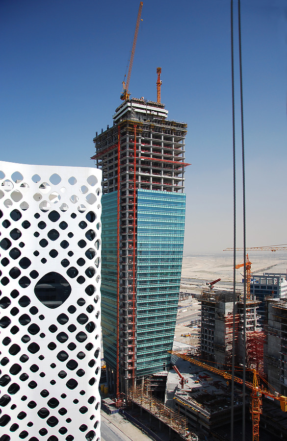 Ubora Tower 1 by Nareg Karamanoukian