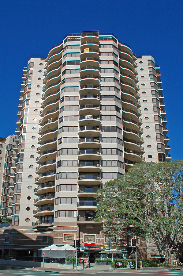 Fiori Tower 1 by John Bek