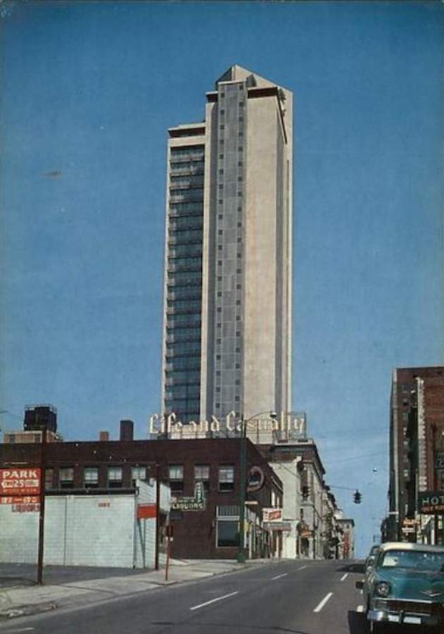 Life & Casualty Tower by Lee Caskey