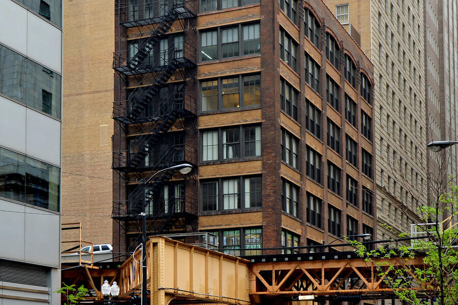 180 West Adams Street