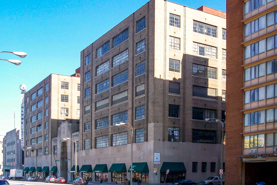 Globe Building