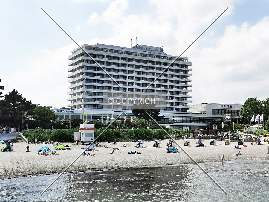 Maritim Seehotel Timmendorfer Strand by Nephilim