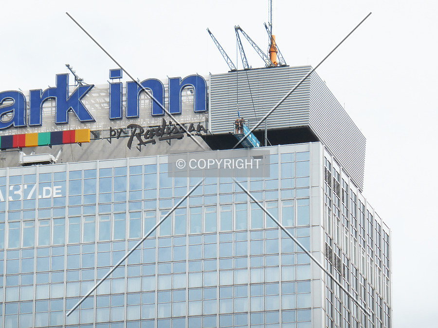 Park Inn Berlin Alexanderplatz by Nephilim