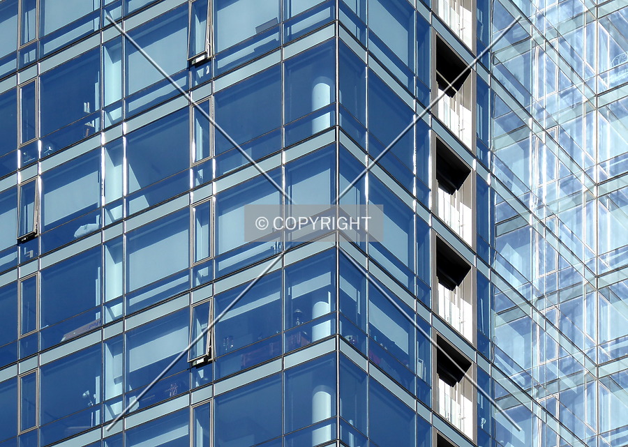 Rosslyn Central Place Residential Tower by Chris Patriarca