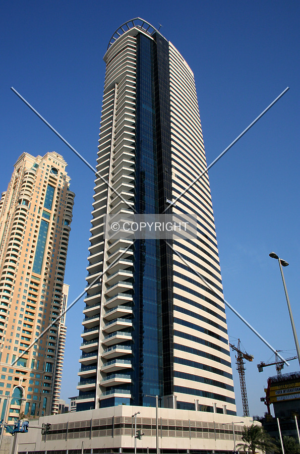 Le Reve by Neil Nickolds