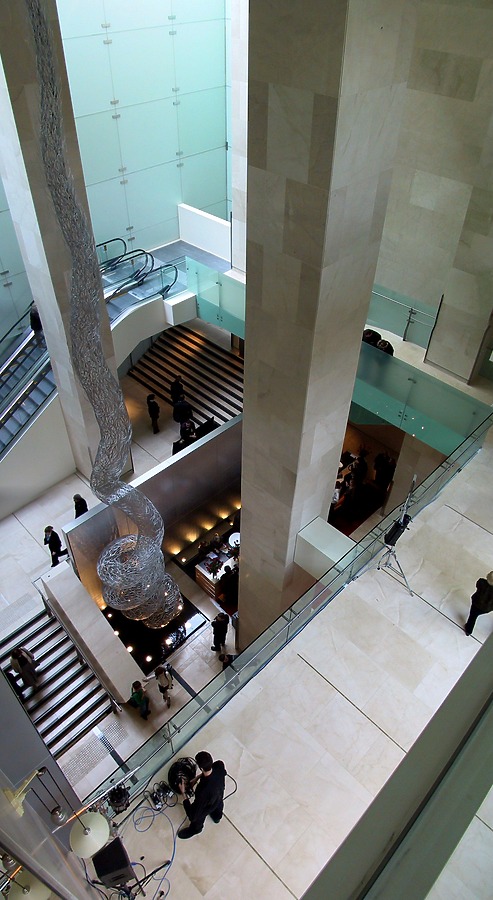 Hilton Sydney by John Bek