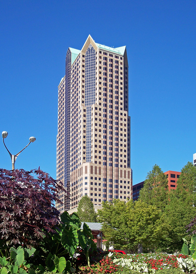 One Metropolitan Square by Ryan Hildebrand