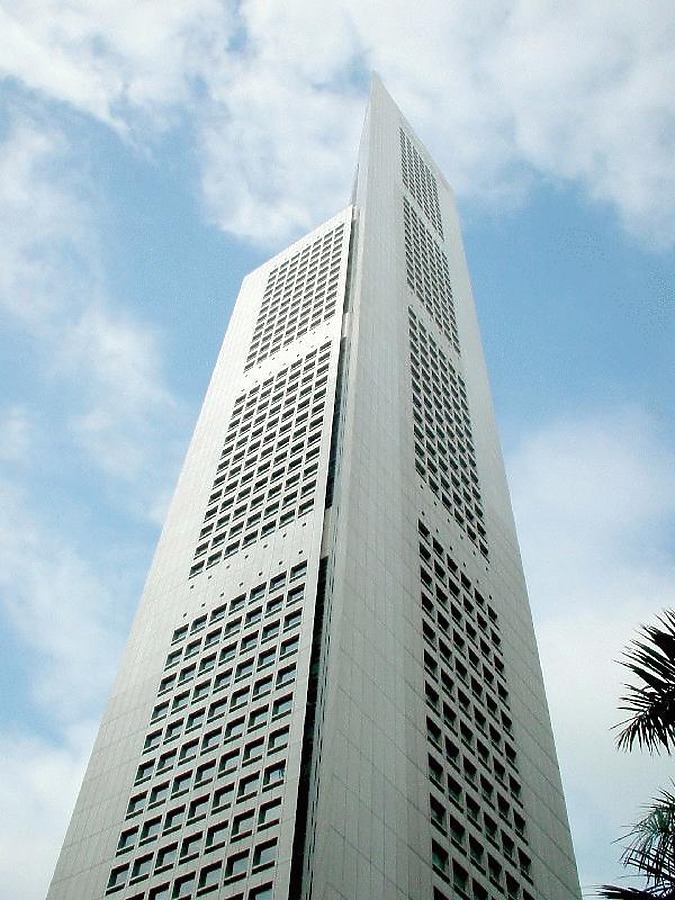 OUB Centre by Edmund Teo
