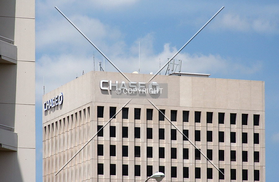 Chase Plaza by Serdica