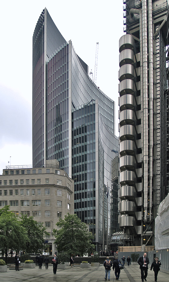 The Willis Building by Cesar Serrano