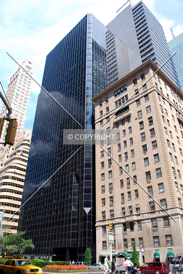 499 Park Avenue by Royce Douglas