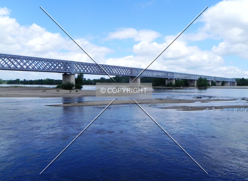 Pont ferroviaire de Saumur