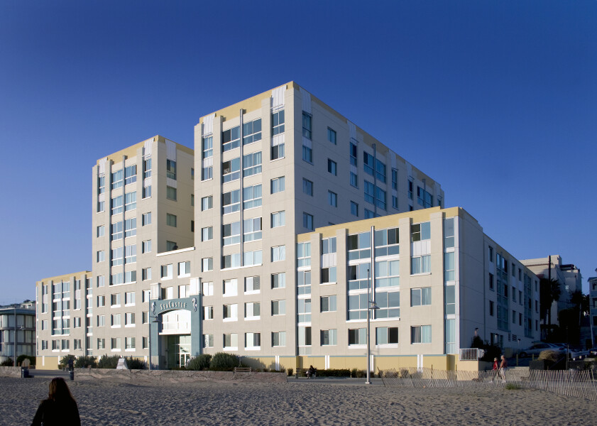 Sea Castle Apartments