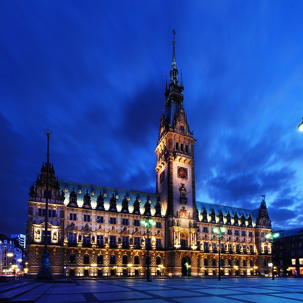 Hamburg City Hall by Huopa