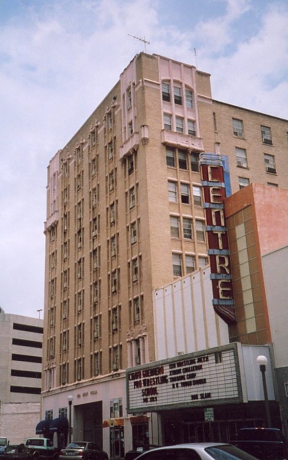 Sea Gulf Villa by Kevin Lehnhardt