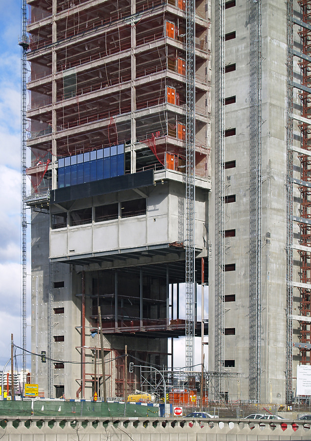 Torre Caja Madrid by Cesar Serrano